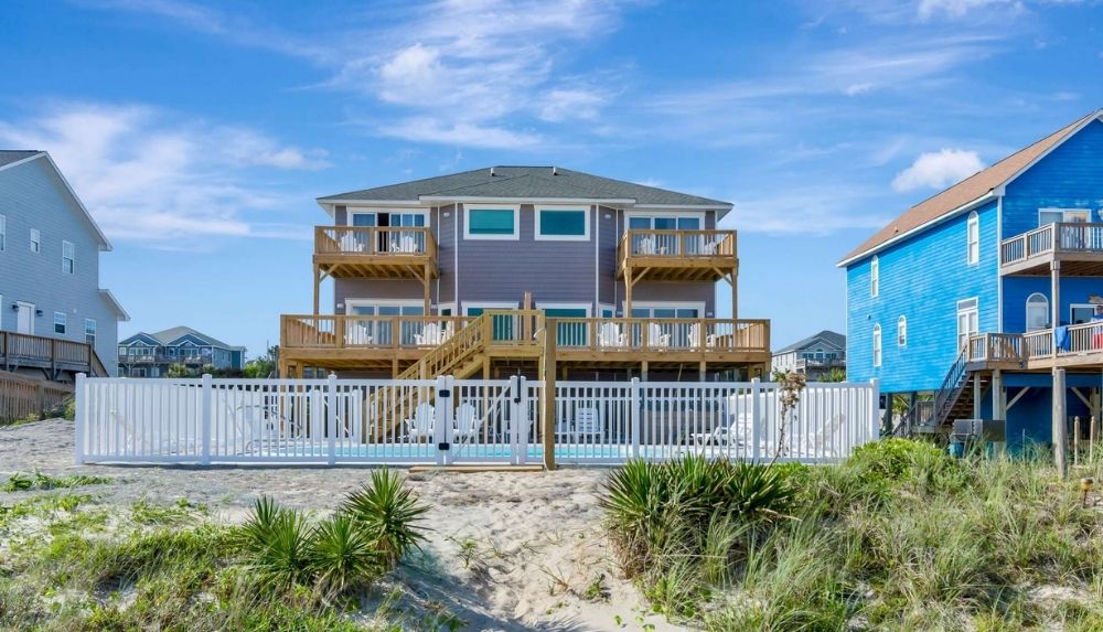 Sun Life West | Emerald Isle Realty Featured Property of The Week