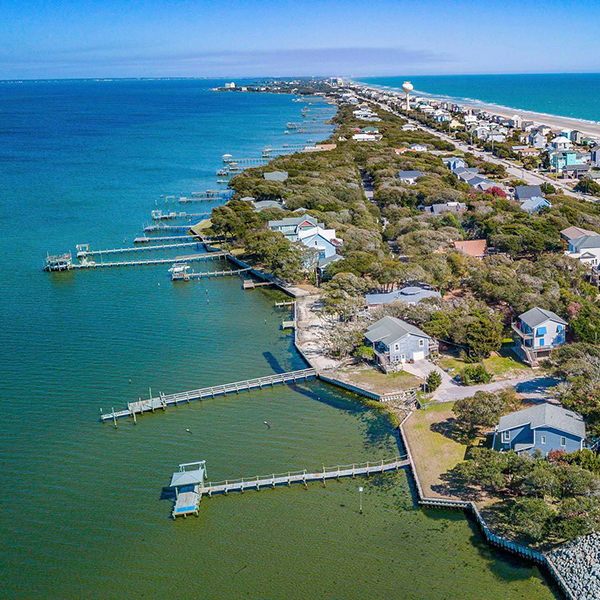 Vacation rentals with a dock or pier