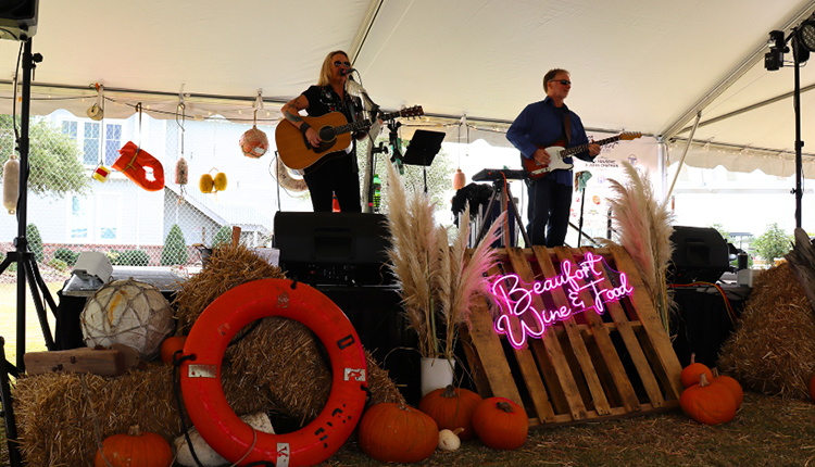 Beaufort Wine & Food Oyster Roast